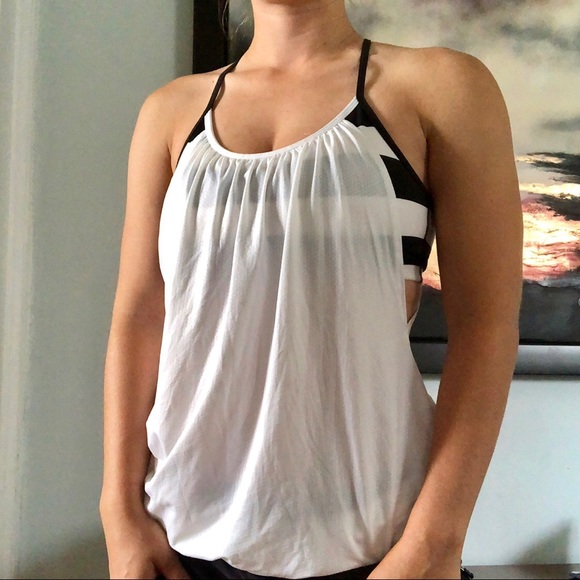 Lululemon black and white tank top - Picture 4 of 4